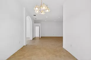 2431 Westmont Dr, West Palm Beach, FL 33411 - Photo 11