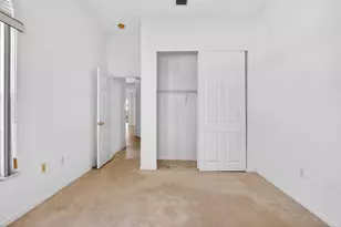 2431 Westmont Dr, West Palm Beach, FL 33411 - Photo 37