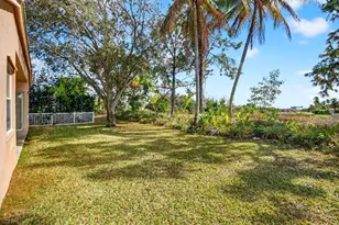 2431 Westmont Dr, West Palm Beach, FL 33411 - Photo 41