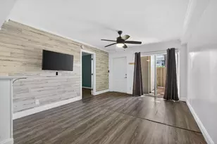612 Executive Center Dr, West Palm Beach, FL 33401 - Photo 5
