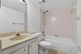 612 Executive Center Dr, West Palm Beach, FL 33401 - Photo 13