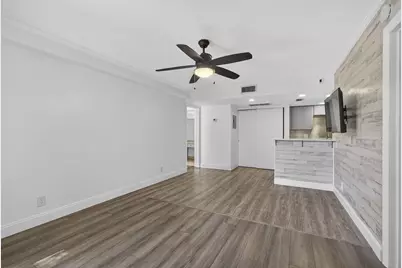 612 Executive Center Drive #3107, West Palm Beach, FL 33401 - Photo 3