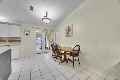 626 SW Cynthia Street, Port Saint Lucie, FL 34983 - Photo 7