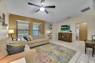 626 SW Cynthia Street, Port Saint Lucie, FL 34983 - Photo 5