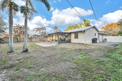 626 SW Cynthia Street, Port Saint Lucie, FL 34983 - Photo 27