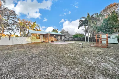 626 SW Cynthia Street, Port Saint Lucie, FL 34983 - Photo 25