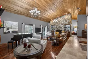 14372 Blackberry Dr, Wellington, FL 33414 - Photo 11