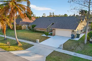 14372 Blackberry Dr, Wellington, FL 33414 - Photo 51