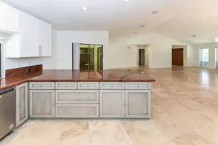 330 NE 26th St, Boca Raton, FL 33431 - Photo 21