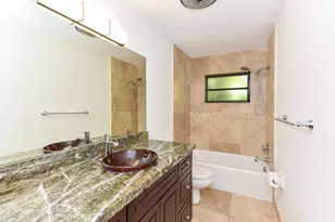 330 NE 26th St, Boca Raton, FL 33431 - Photo 29