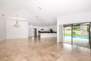 330 NE 26th St, Boca Raton, FL 33431 - Photo 19