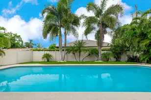 330 NE 26th St, Boca Raton, FL 33431 - Photo 51