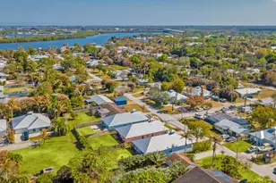 1091 SW 30th St, Palm City, FL 34990 - Photo 39