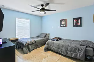 1091 SW 30th St, Palm City, FL 34990 - Photo 25