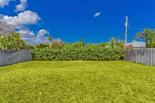 1091 SW 30th St, Palm City, FL 34990 - Photo 29