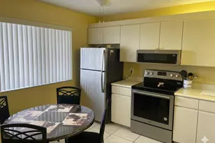 6698 10th Ave N, Lake Worth, FL 33467 - Photo 9