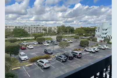 6698 10th Avenue N #427, Lake Worth, FL 33467 - Photo 5