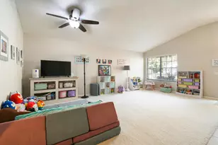 409 Woodview Cir, Palm Beach Gardens, FL 33418 - Photo 47