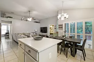 409 Woodview Cir, Palm Beach Gardens, FL 33418 - Photo 45