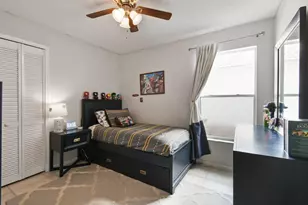 409 Woodview Cir, Palm Beach Gardens, FL 33418 - Photo 19