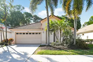 409 Woodview Cir, Palm Beach Gardens, FL 33418 - Photo 1