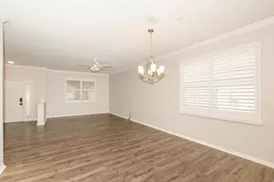 569 NW Cortina Ln, Port Saint Lucie, FL 34986 - Photo 15