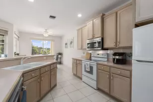 5291 SE Lost Lake Way, Hobe Sound, FL 33455 - Photo 19