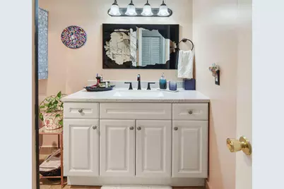 17 Colonial Club Drive #205, Boynton Beach, FL 33435 - Photo 9