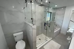 871 NE 27th Ave, Pompano Beach, FL 33062 - Photo 9