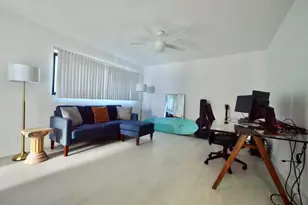 871 NE 27th Ave, Pompano Beach, FL 33062 - Photo 17