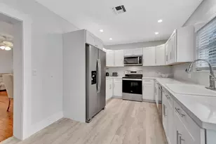 320 SE 4th Ave, Delray Beach, FL 33483 - Photo 45