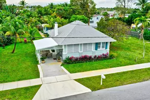 320 SE 4th Ave, Delray Beach, FL 33483 - Photo 11