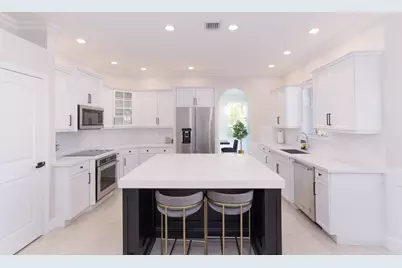 9638 Worswick Court, Wellington, FL 33414 - Photo 13