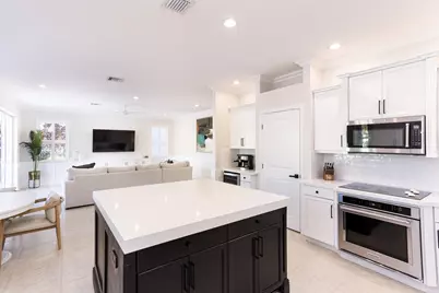 9638 Worswick Court, Wellington, FL 33414 - Photo 11