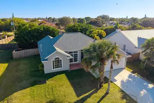 1026 SW Macao Ave, Port Saint Lucie, FL 34953 - Photo 3