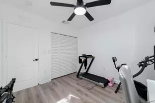 21105 NW 14th Pl, Miami Gardens, FL 33169 - Photo 39