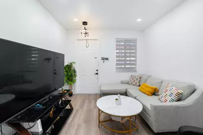 21105 NW 14th Place #4, Miami, FL 33169 - Photo 7