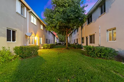 21105 NW 14th Place #4, Miami Gardens, FL 33169 - Photo 57