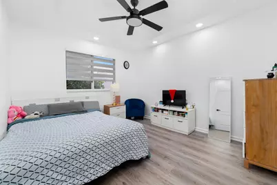 21105 NW 14th Place #4, Miami, FL 33169 - Photo 29