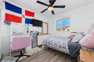 21105 NW 14th Pl, Miami Gardens, FL 33169 - Photo 37