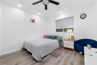 21105 NW 14th Place #4, Miami, FL 33169 - Photo 31