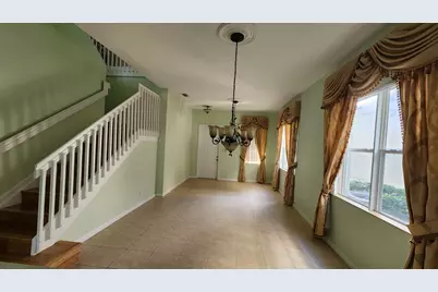 1042 Grove Park Circle, Boynton Beach, FL 33436 - Photo 17