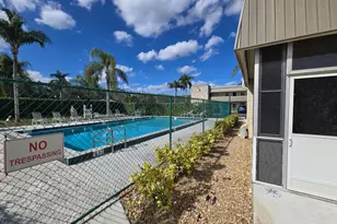 126 Sparrow Dr, Royal Palm Beach, FL 33411 - Photo 3