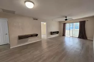 126 Sparrow Dr, Royal Palm Beach, FL 33411 - Photo 27