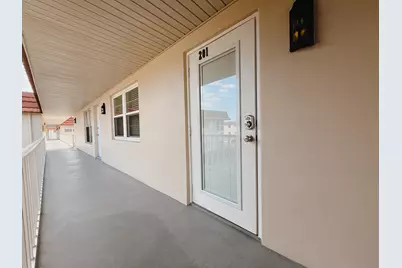 106 Spring Lake Court #201, Vero Beach, FL 32962 - Photo 19