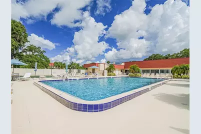 106 Spring Lake Court #201, Vero Beach, FL 32962 - Photo 5