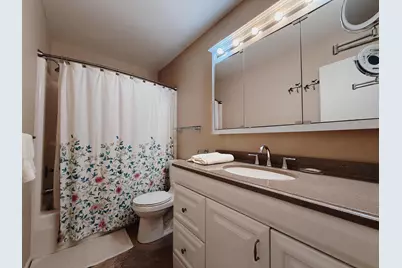 106 Spring Lake Court #201, Vero Beach, FL 32962 - Photo 17