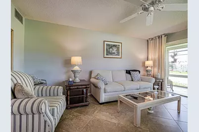 106 Spring Lake Court #201, Vero Beach, FL 32962 - Photo 7