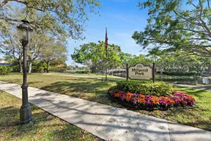 2498 NW 39th St, Boca Raton, FL 33431 - Photo 37