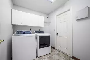 2500 Lake Josephine Dr, Sebring, FL 33875 - Photo 43